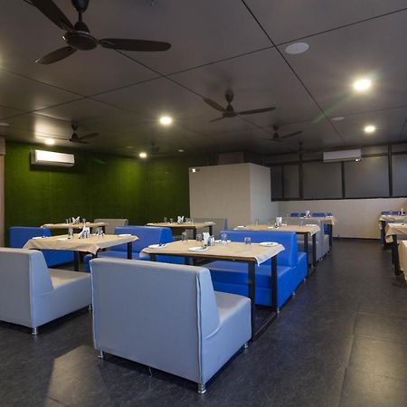 Hotel Green City ガンディーナガル エクステリア 写真