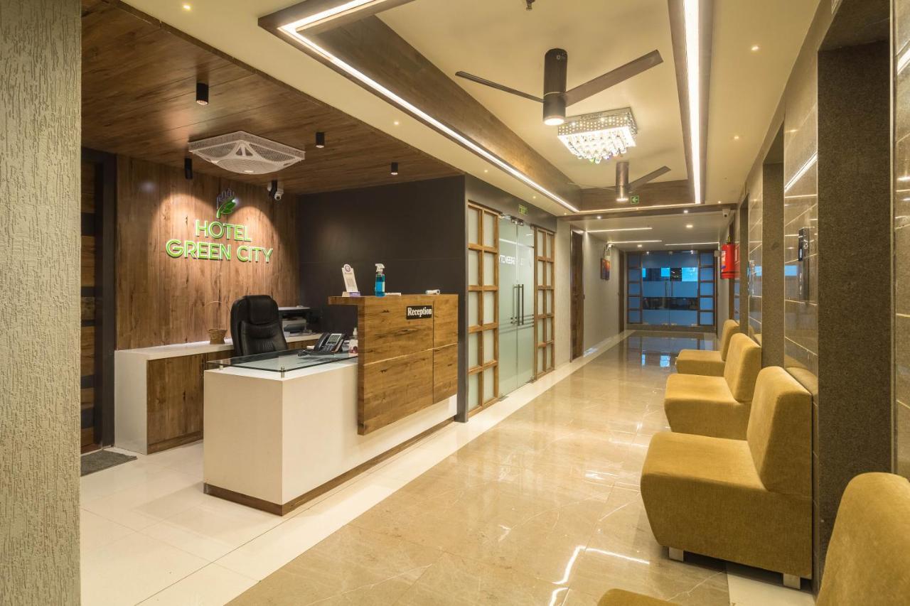 Hotel Green City ガンディーナガル エクステリア 写真